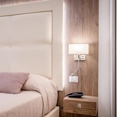 All'orologio 3 Stelle Superior Hotell 3*